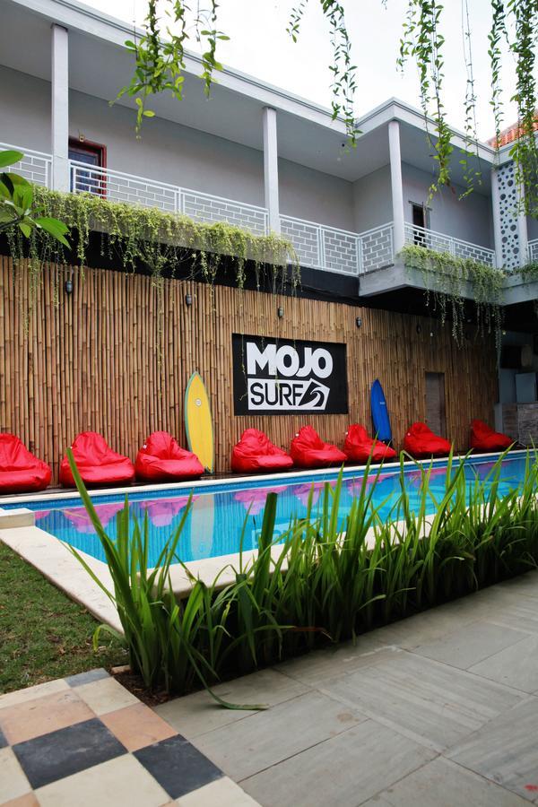 Mojosurf Camp Canggu Екстериор снимка